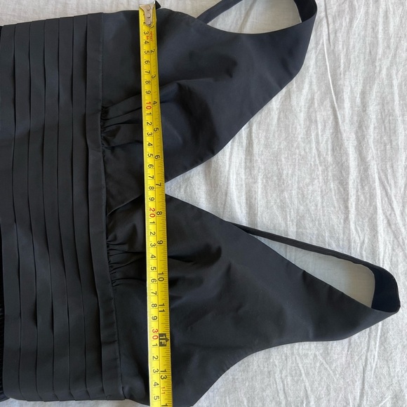 BCBG MaxAzria Multi-Tiered Ruffle& Tulle Mini Dress Back Zip Closure Size 2 - Picture 8 of 9